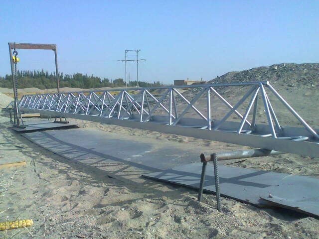 鸡冠专业承揽大中小型喷涂翻新施工业务！