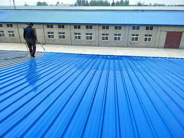 鸡冠 彩钢瓦喷漆翻新工业厂房、仓库